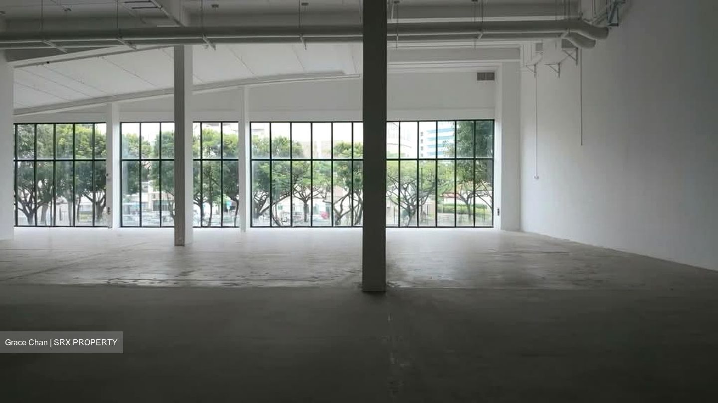 The Furniture Mall (D22), Factory #557599551